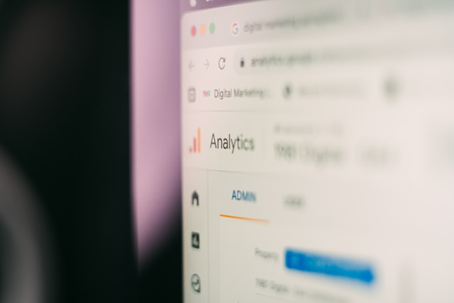 Unlocking the Power of Customer Insights: Using Data Analytics to Drive Personalized Marketing Strategies
