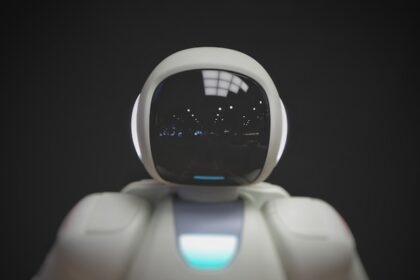 Working Side by Side: How Robotics is Redefining Modern Manufacturing