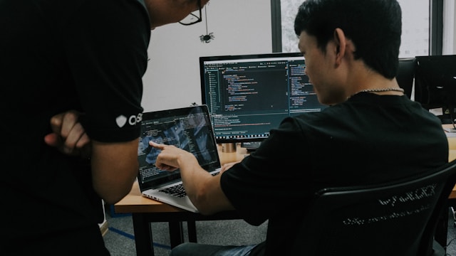 Managing the Project Like a Pro