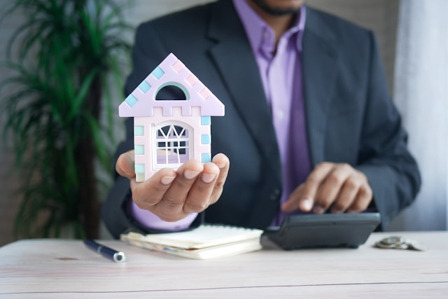 Best 5 Homeowners Insurance Providers: Secure Coverage Instantly